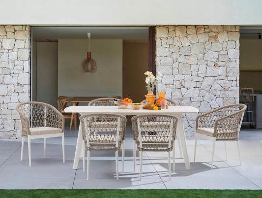 Silla de comedor Nelayan aluminio blanco cuerda greige