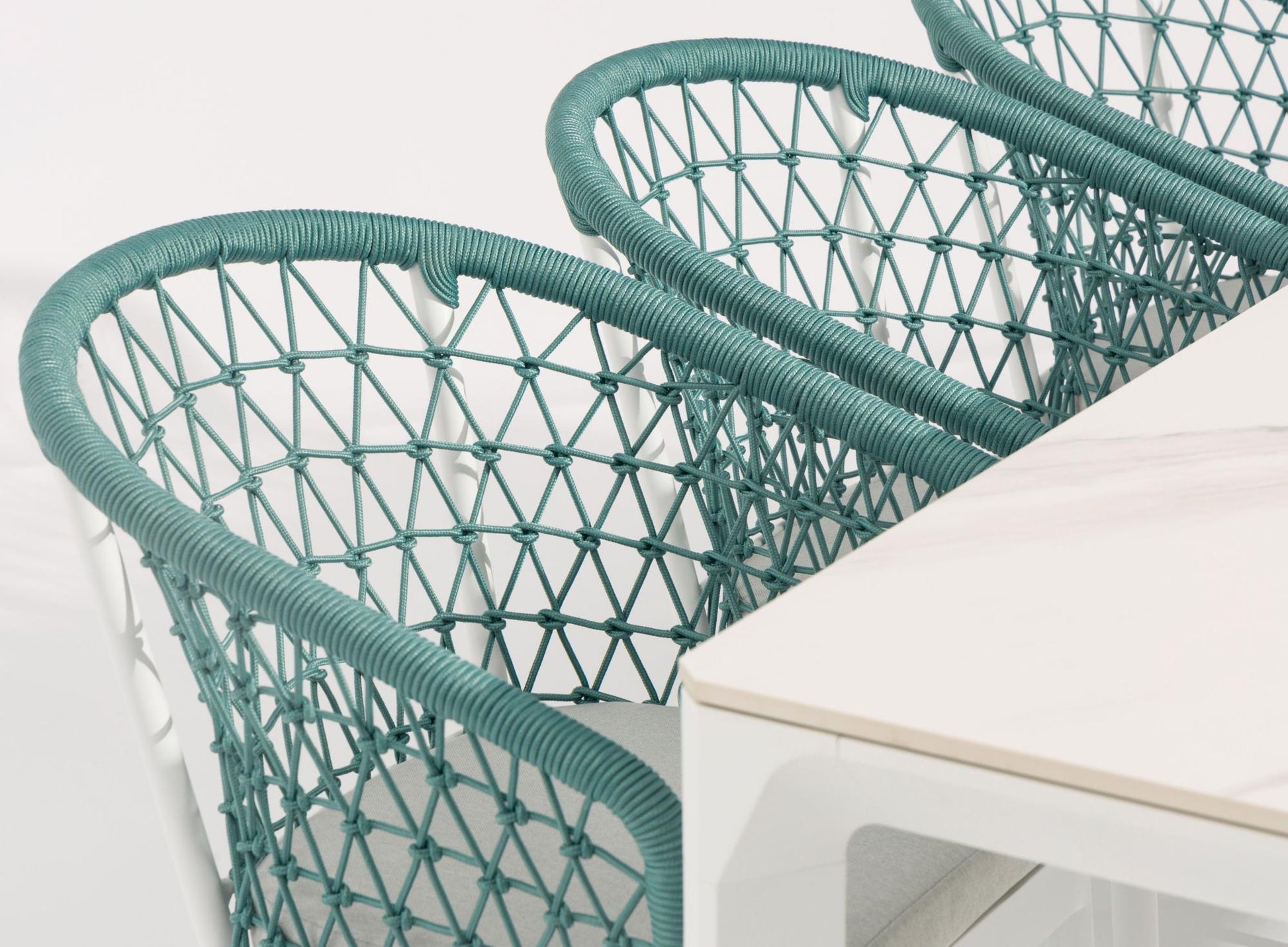 Silla de comedor Nelayan aluminio blanco cuerda aqua