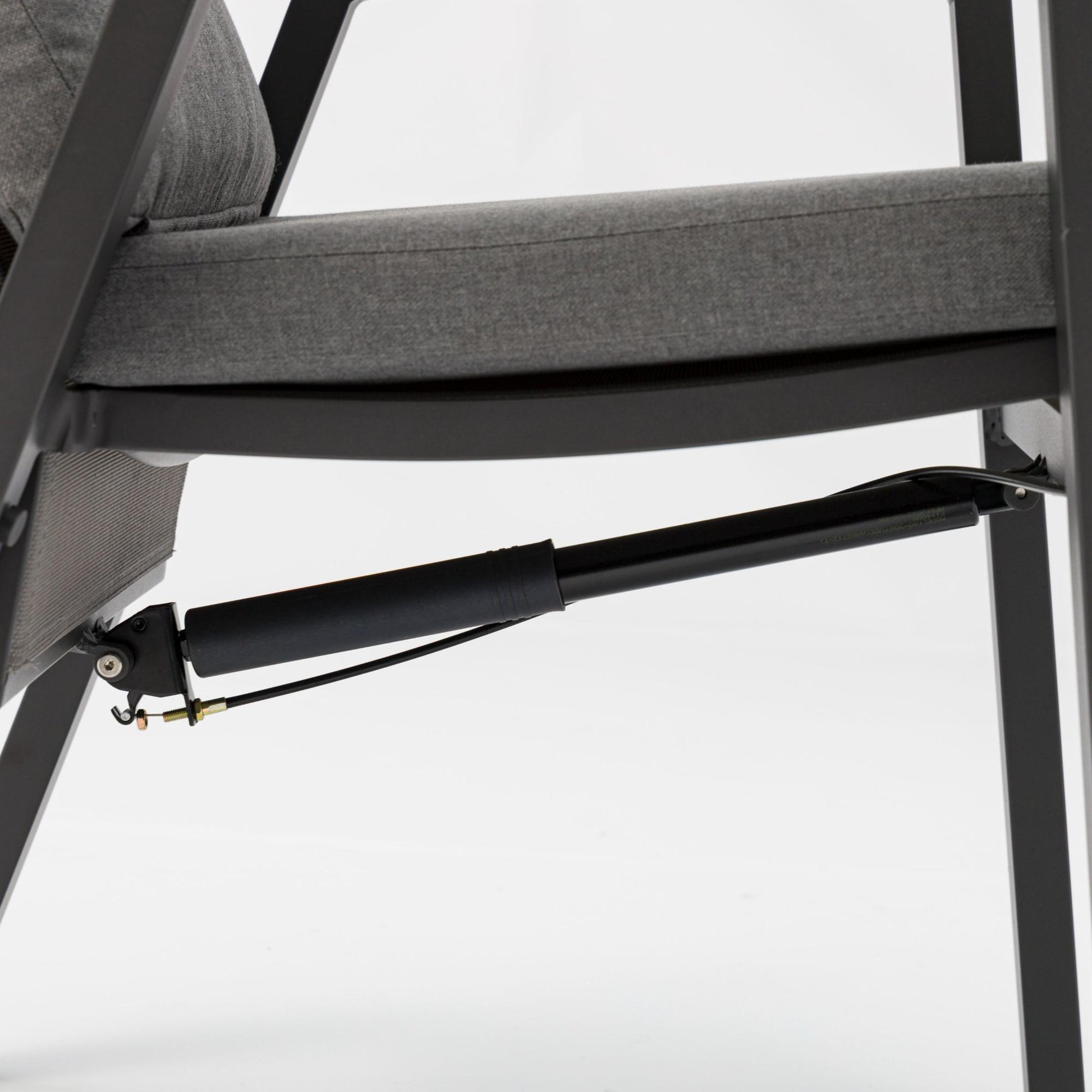 Sillón de comedor Albury aluminio antracita