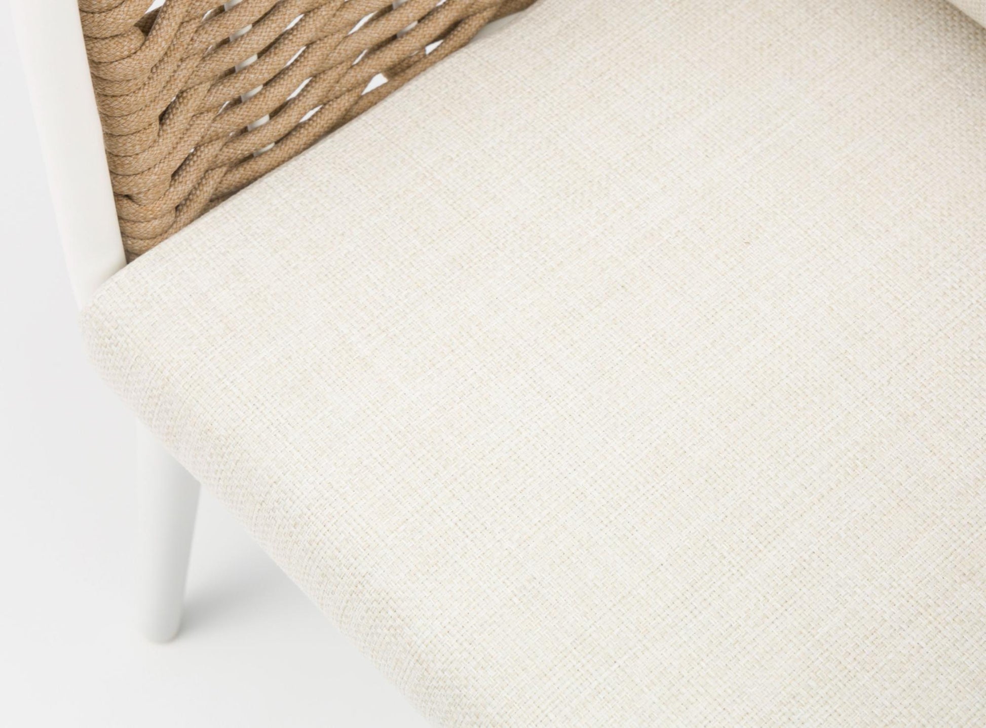 Sillón de comedor Irvine aluminio blanco cuerda taupe cojín  beige