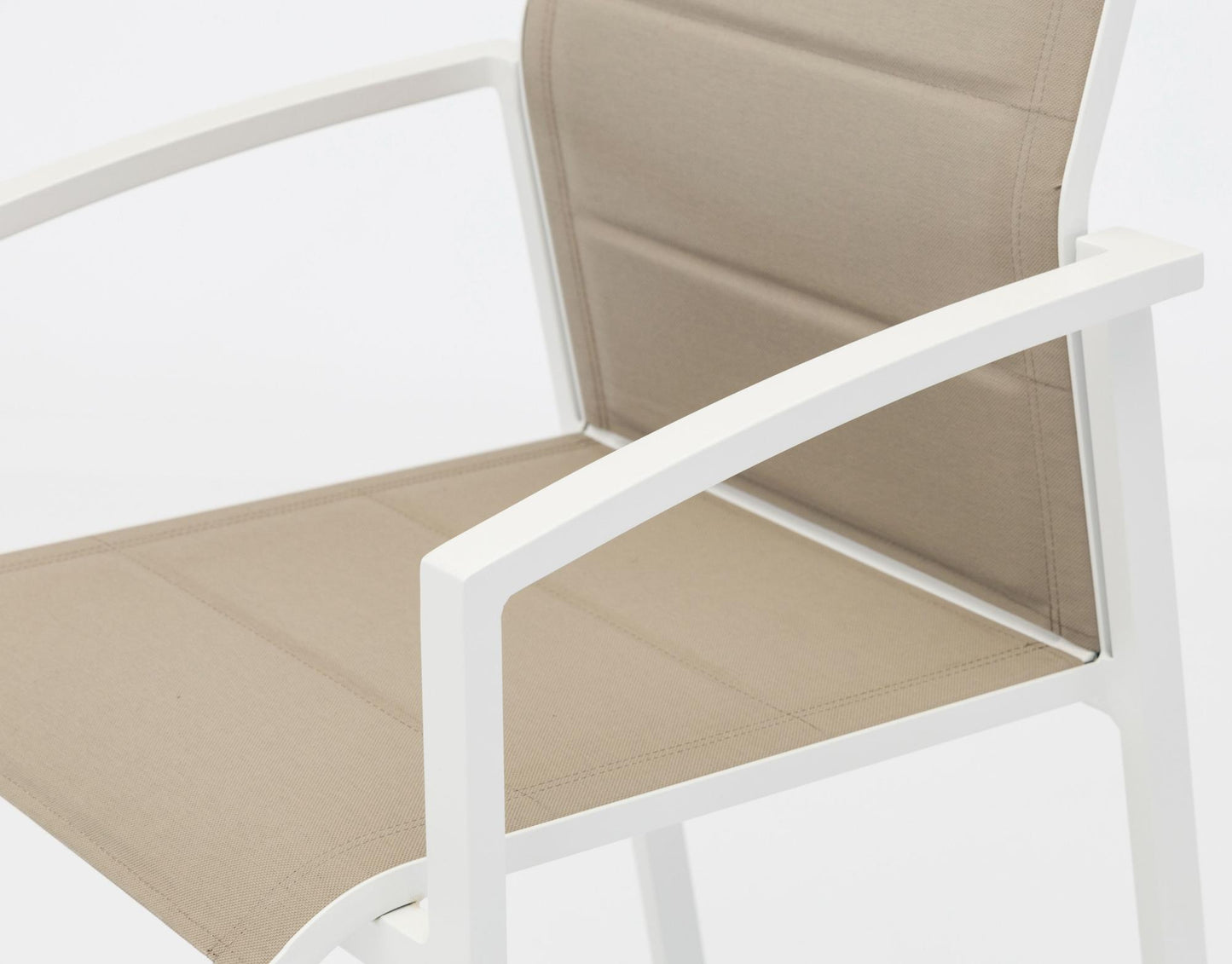 Sillón para barra de bar ORICK aluminio blanco y textil taupe