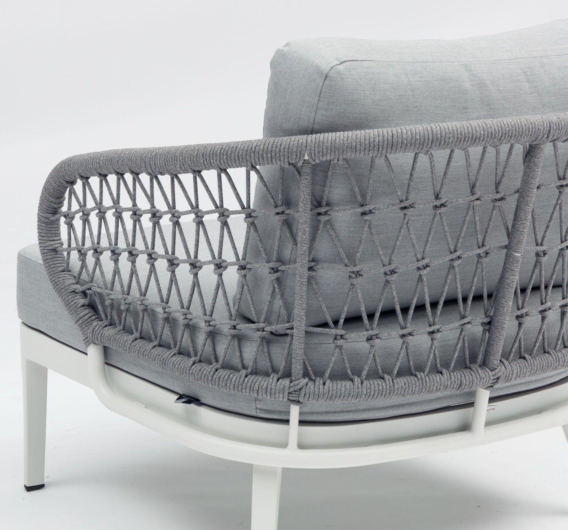 Sofá 3 plazas Isabela aluminio blanco textil gris claro