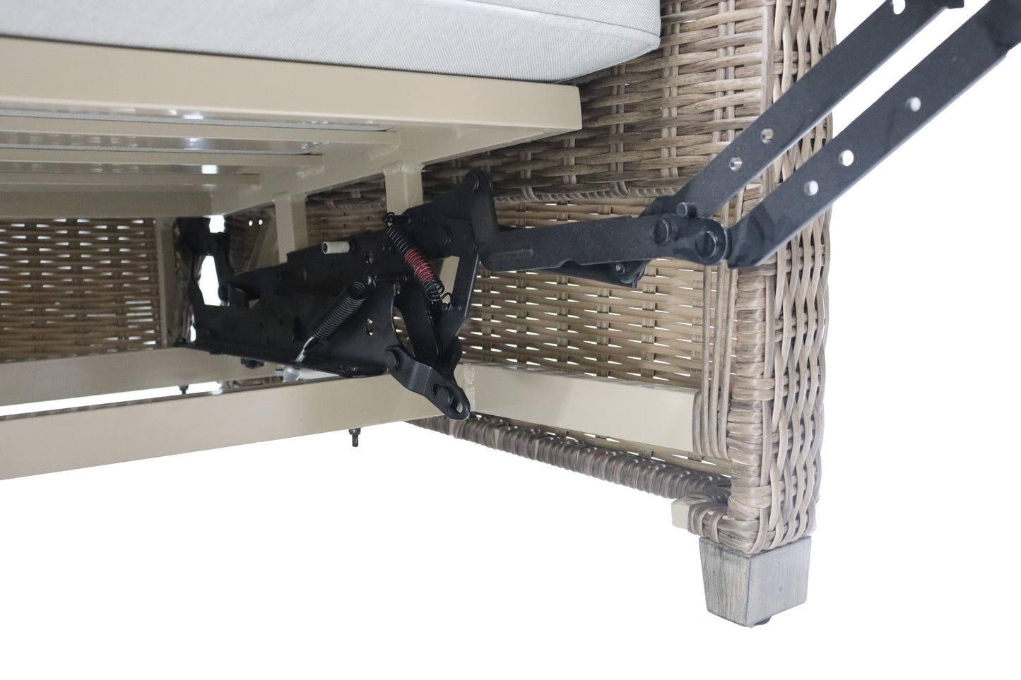 Butaca Relax Brent aluminio y rattán sintético