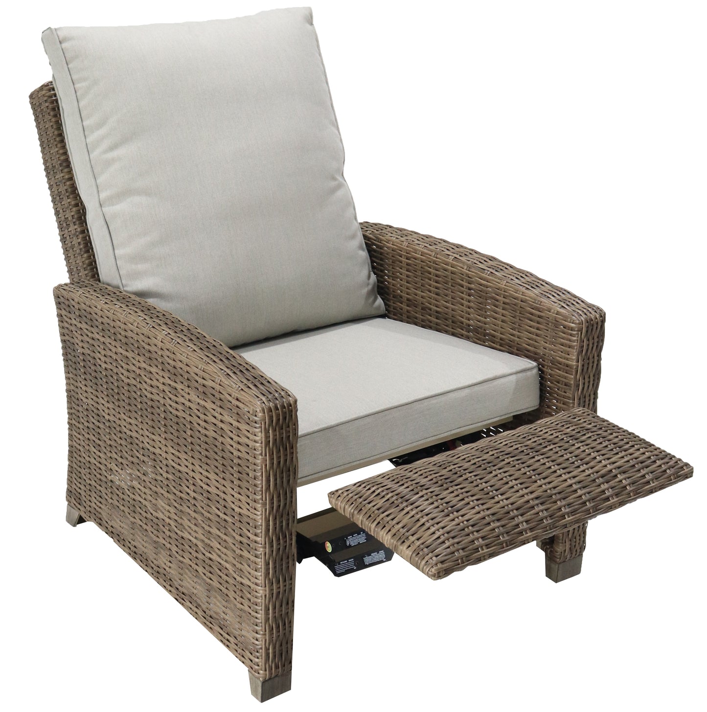 Butaca Relax Brent aluminio y rattán sintético