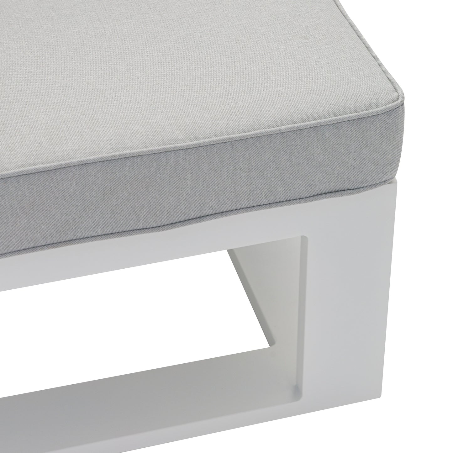 Módulo ampliación Rinconera Josh aluminio blanco y cojinería gris claro.