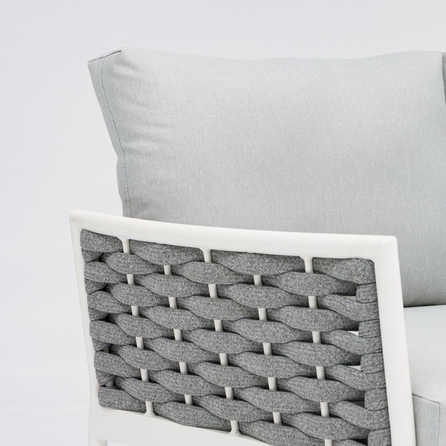 Sofá 2 plazas Walga aluminio blanco cojín gris claro