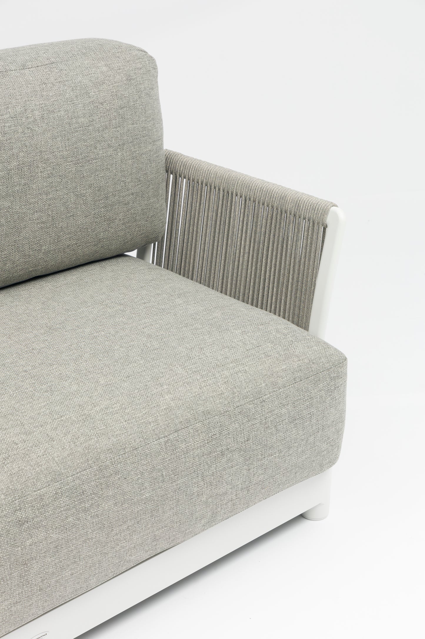 Sofá 2 plazas Silai aluminio blanco textil gris medio