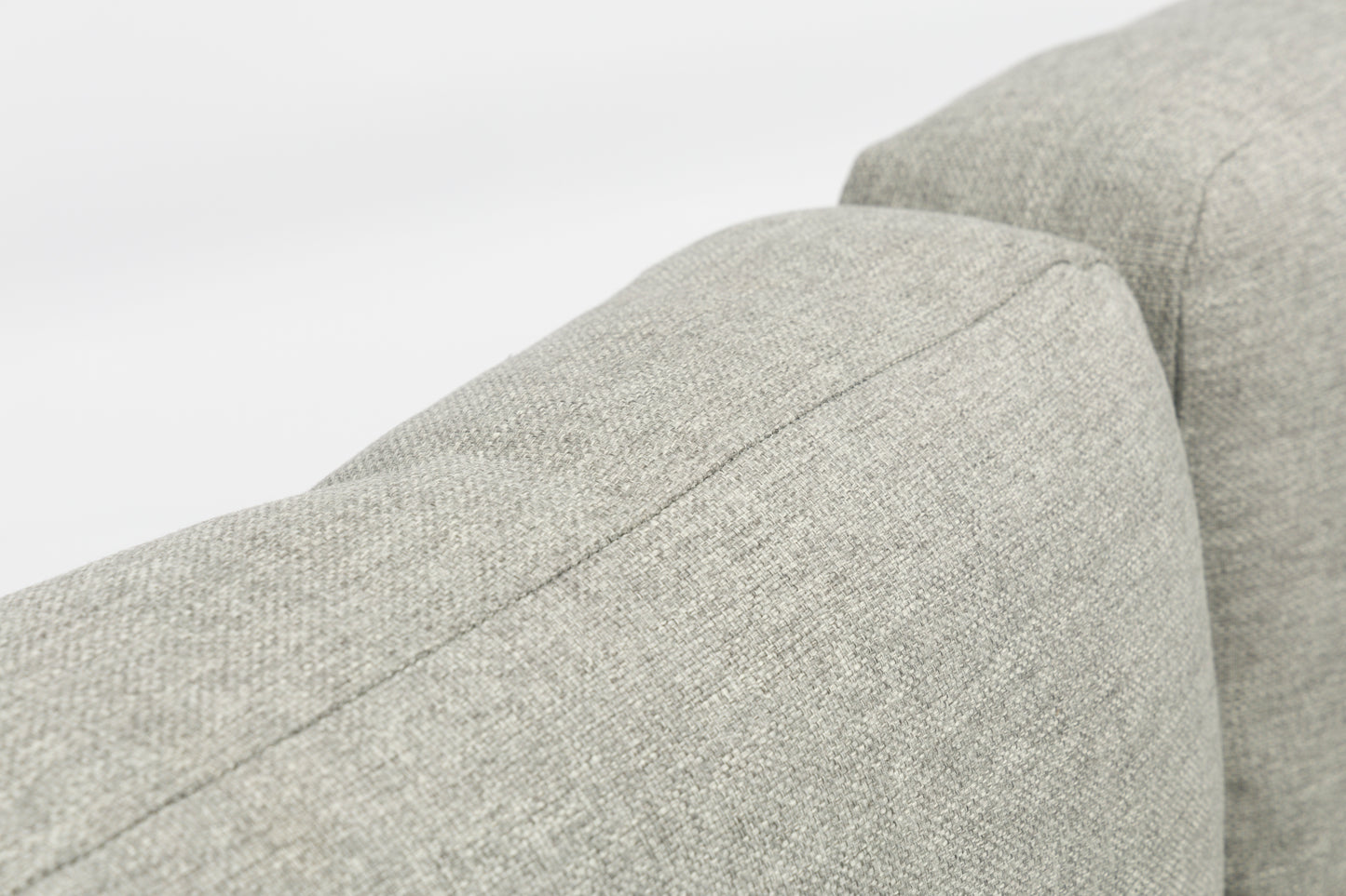 Sofá 1 plaza Silai aluminio blanco textil gris medio