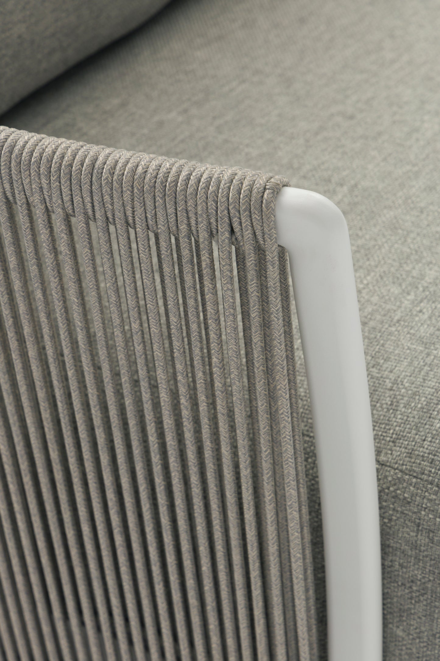 Sofá 3 plazas Silai aluminio blanco textil gris medio