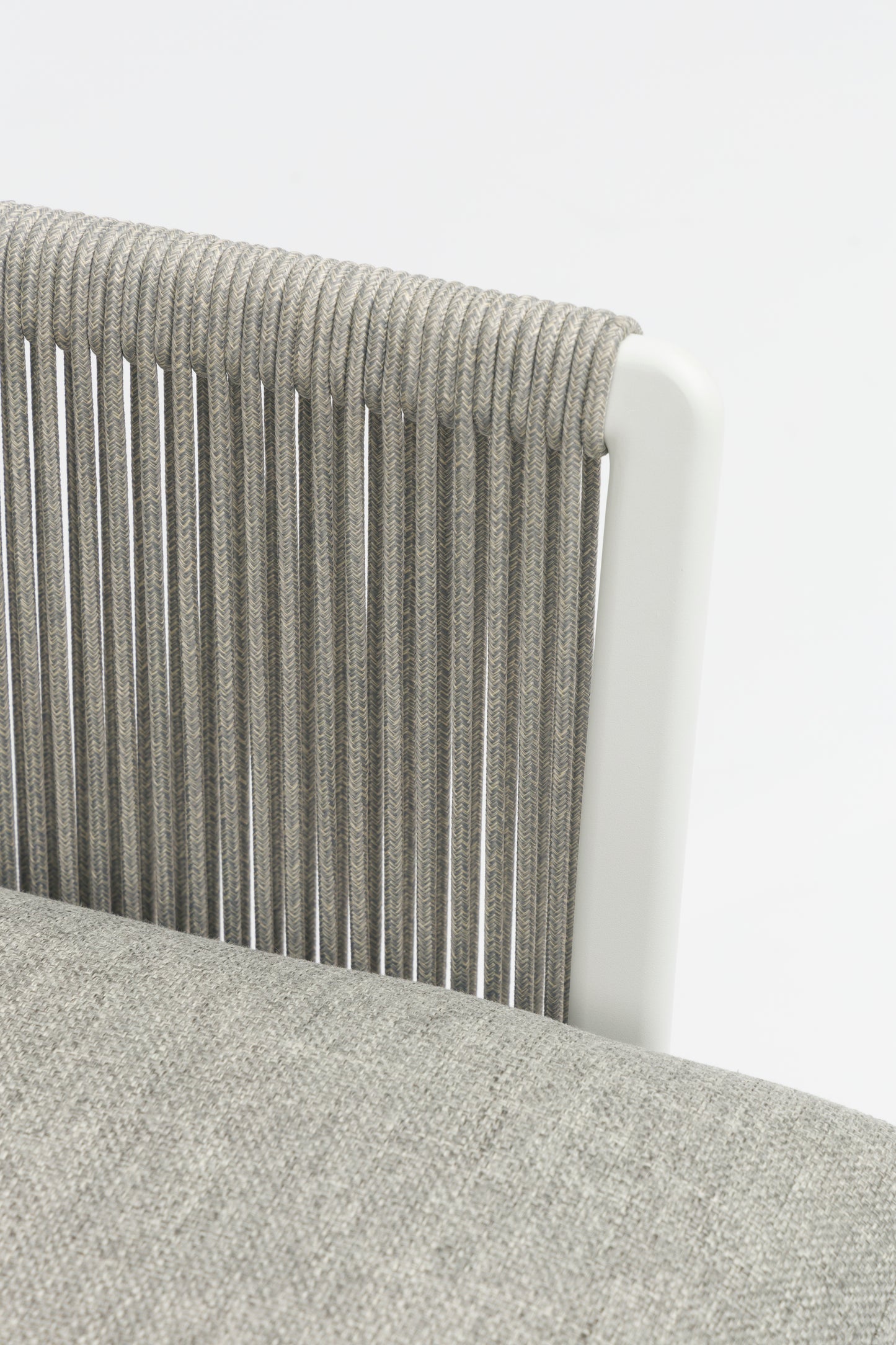 Sofá 3 plazas Silai aluminio blanco textil gris medio