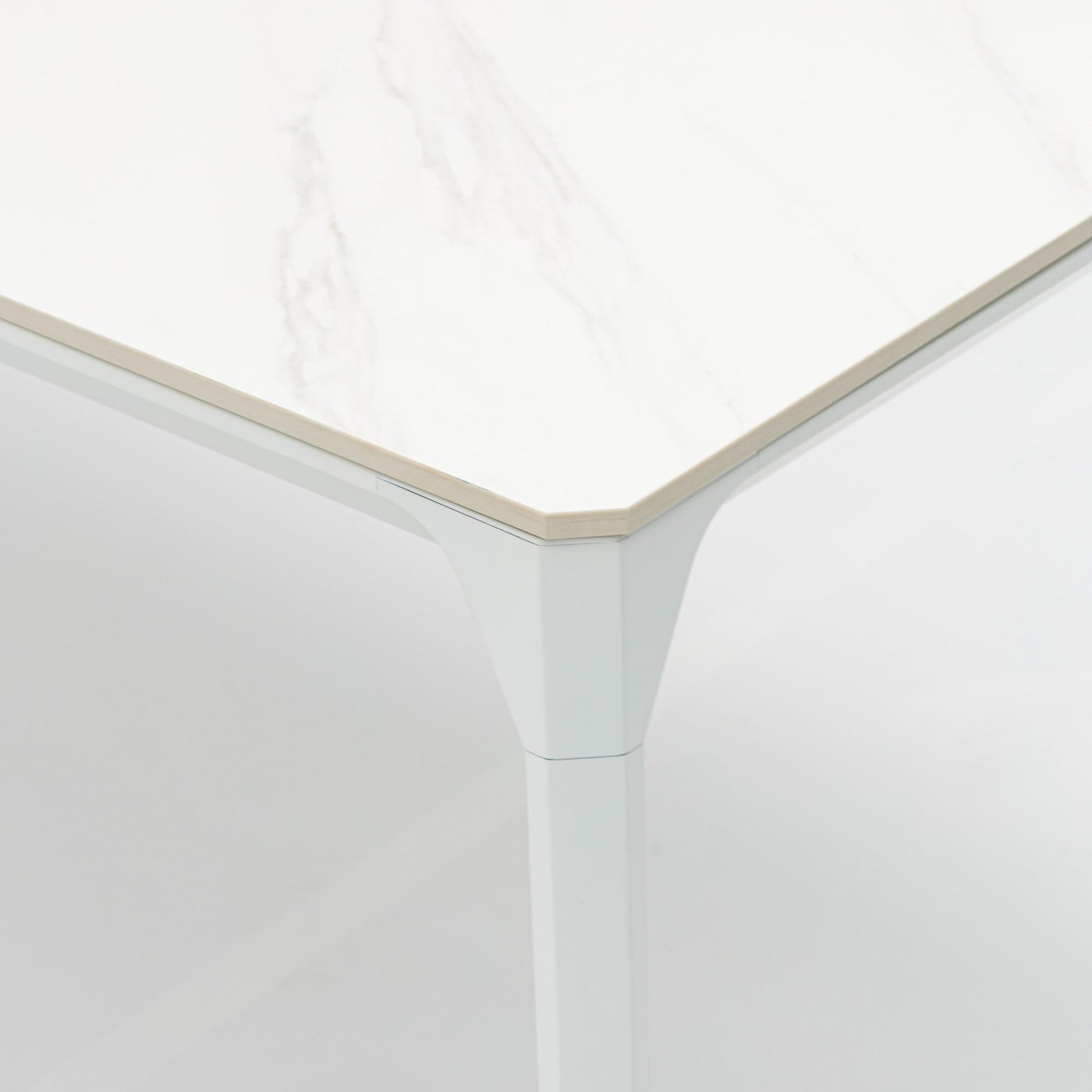 Mesa de comedor Boori 160x90 aluminio blanco top mesa porcelánico blanco