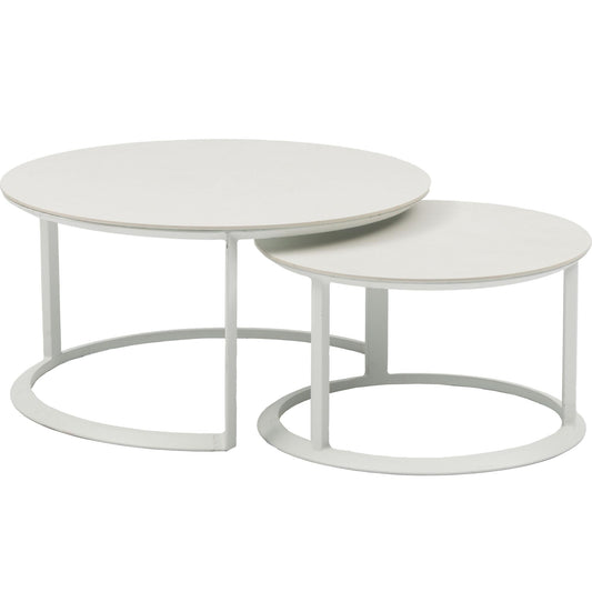 Set mesas redondas auxiliares Isabela aluminio blanco con encimera cerámica beige.