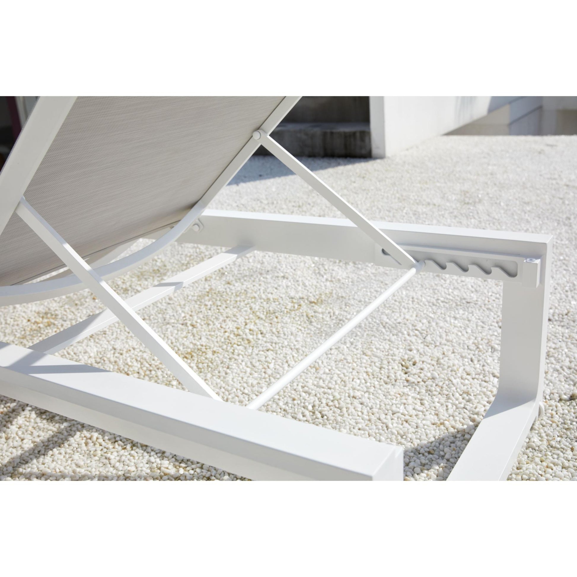 Tumbona Onix aluminio blanco textilene gris claro