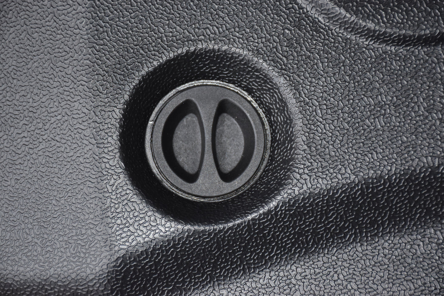 Sombrilla Eldia octogonal Ø 300 cm con pie lateral y base rellenable 60 kg