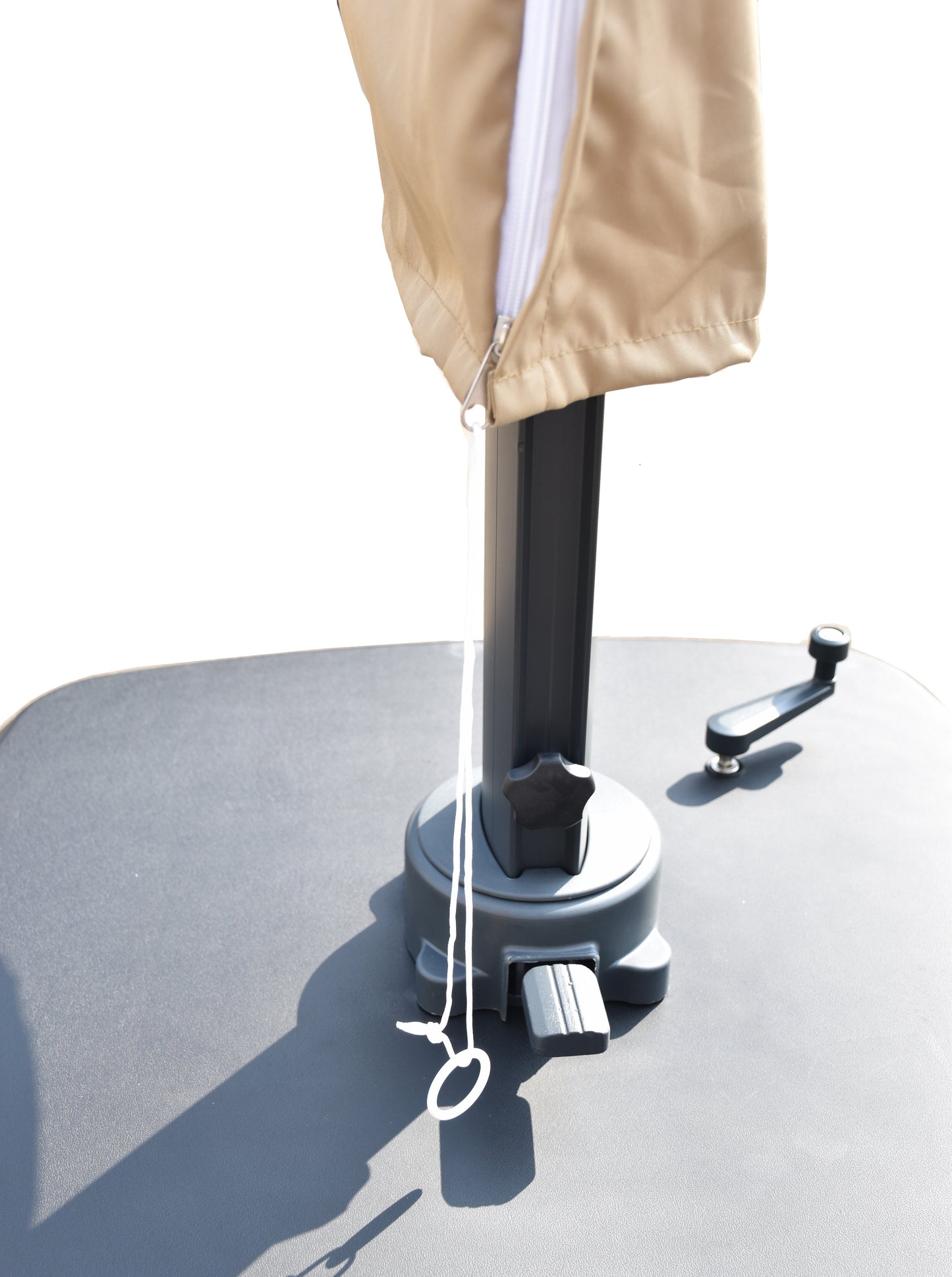 Sombrilla Kioto rectangular 300x400 cm con pie lateral y base rellenable de 150 kg.