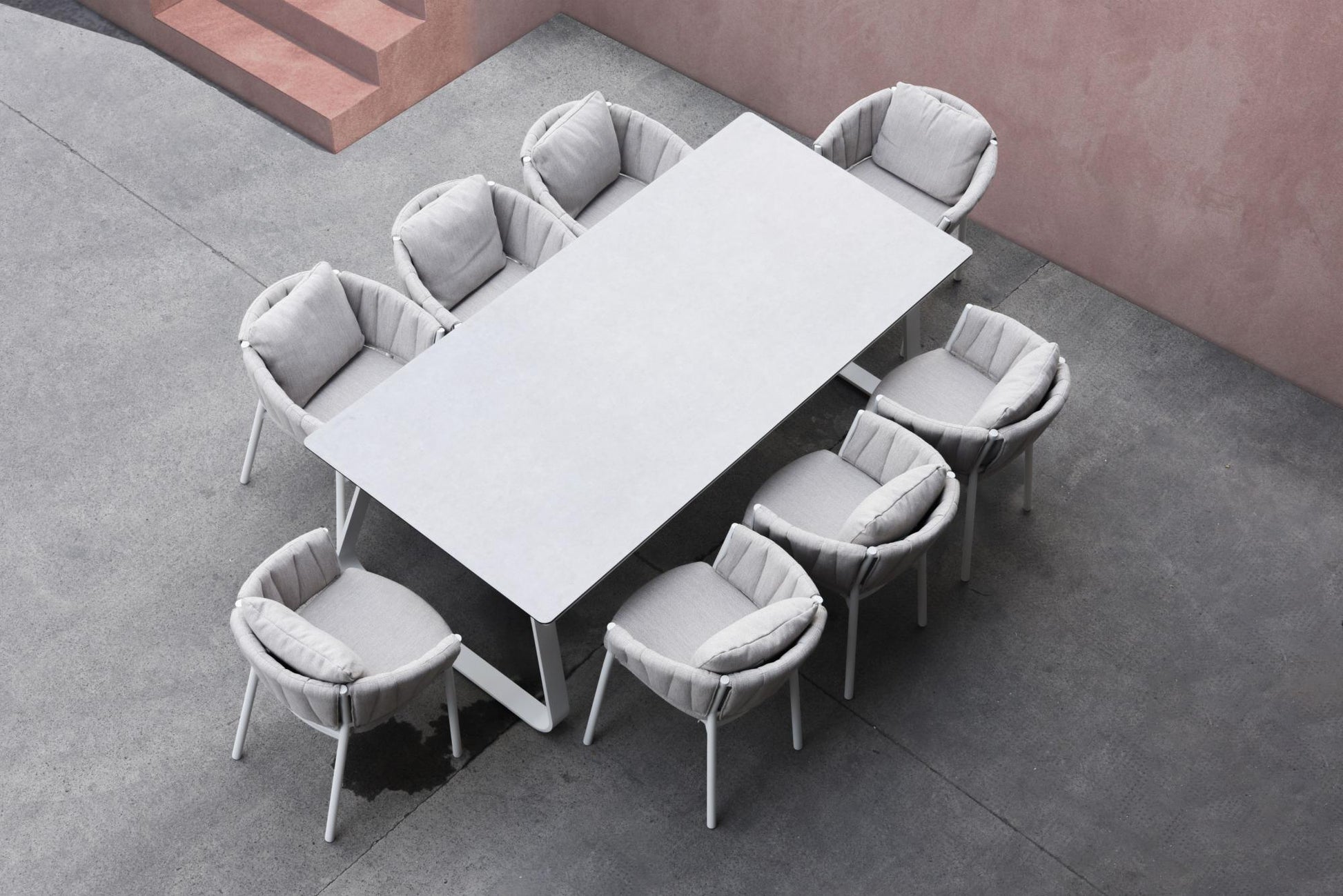 Mesa de comedor Babylon 220X100 cm aluminio blanco y cristal cerámico gris medio.