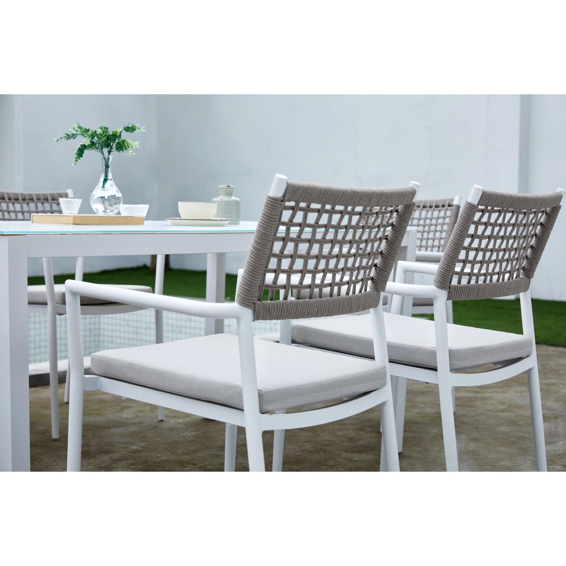 Silla de comedor Samoa aluminio blanco cuerda y cojín greige 