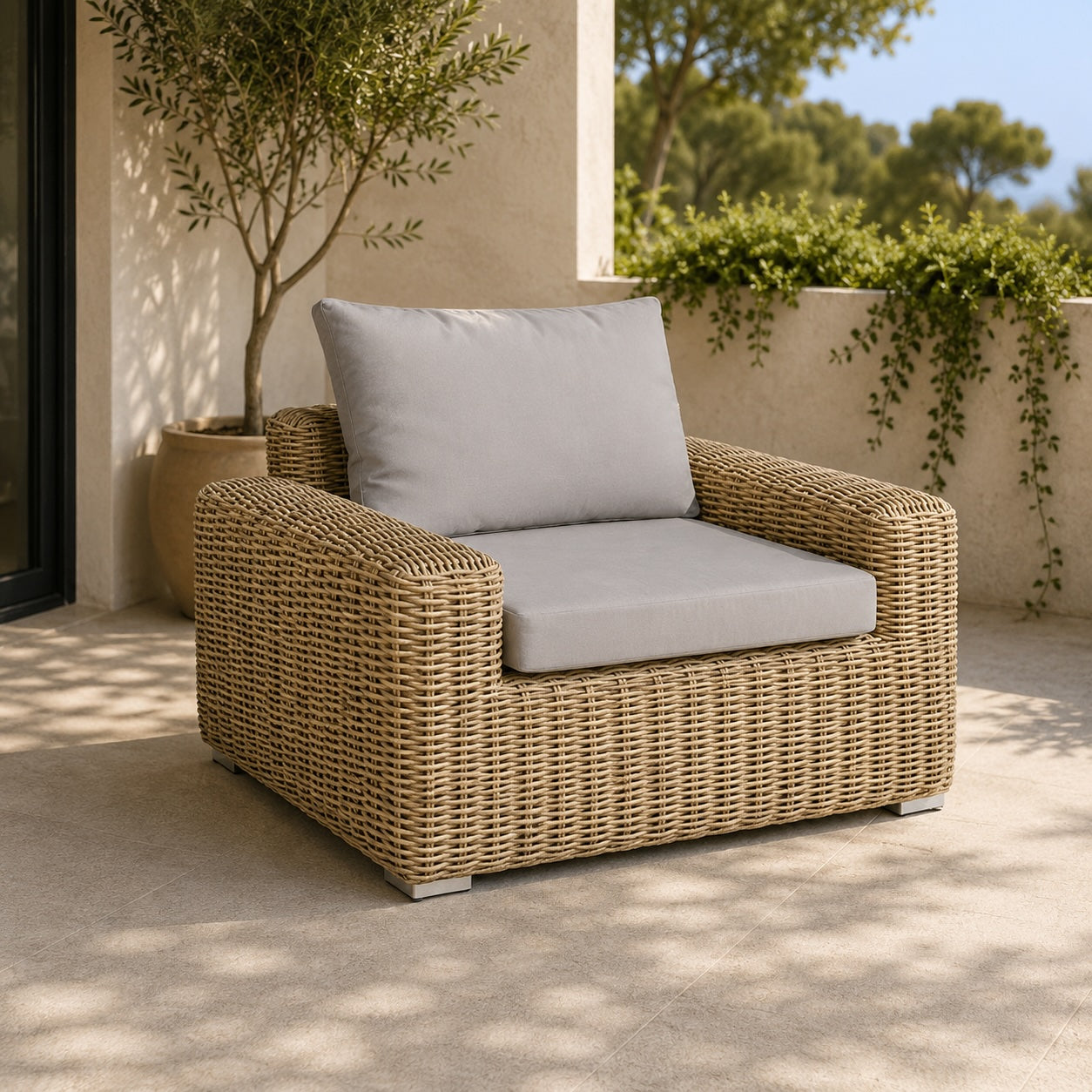 Sillón 1 Plaza Ratán Sintético Marrón Claro con Cojín